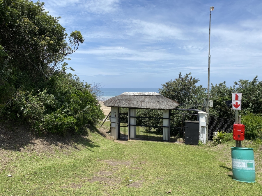 0 Bedroom Property for Sale in Cove Rock Eastern Cape